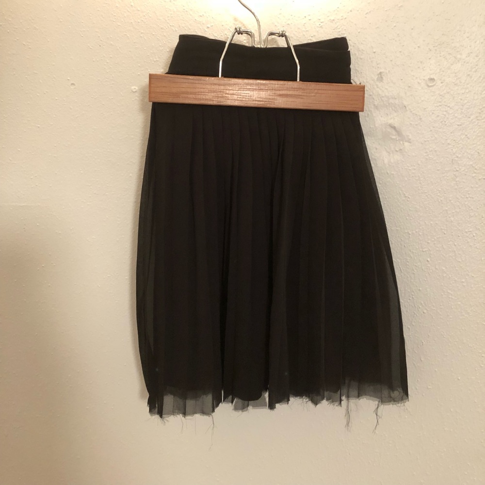 Black skirt